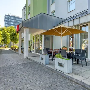 Hotel Ibis Frankfurt Messe West, Frankfurt am Main